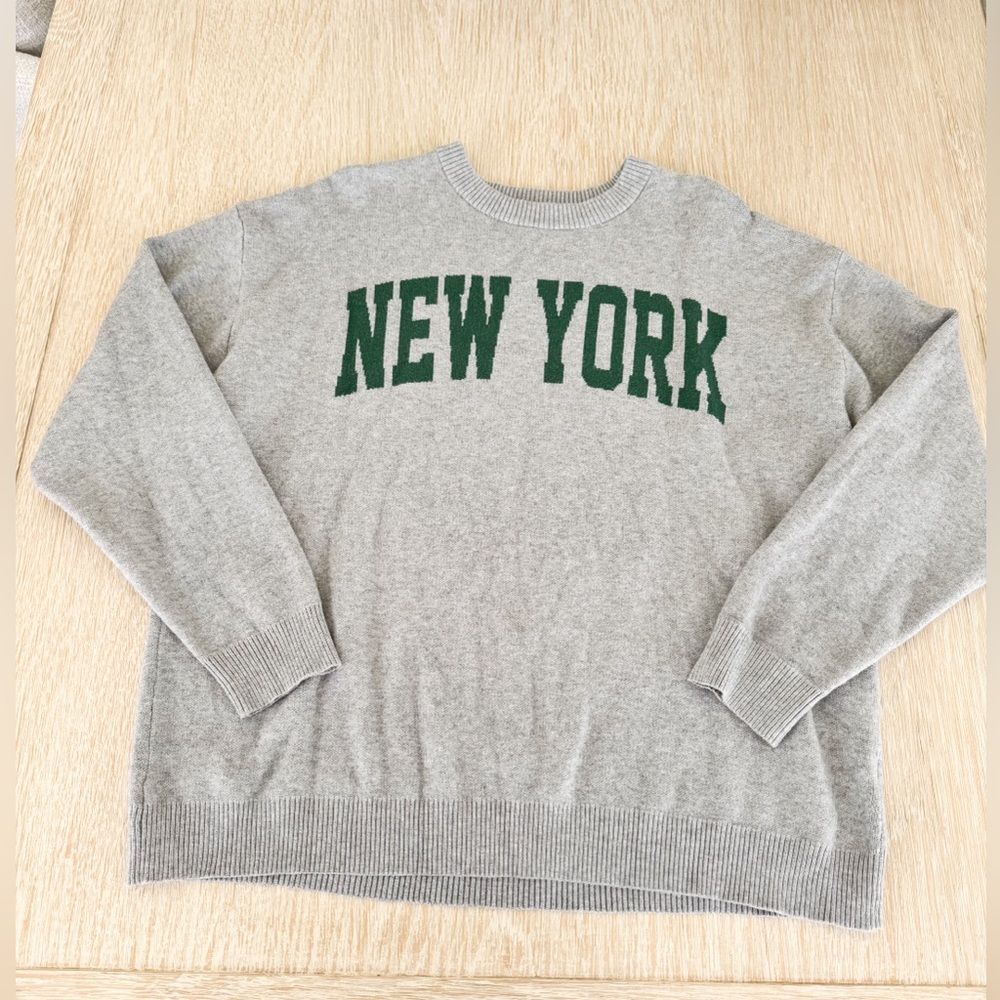 Gray 'New York' Crewneck Sweater - Casual Pullover